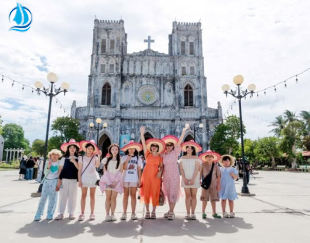 TOUR PHÚ YÊN- NHÀ THỜ MẰNG LĂNG- GHÀNH ĐÁ ĐĨA- CHÙA THANH LƯƠNG - THÁC NGHINH PHONG